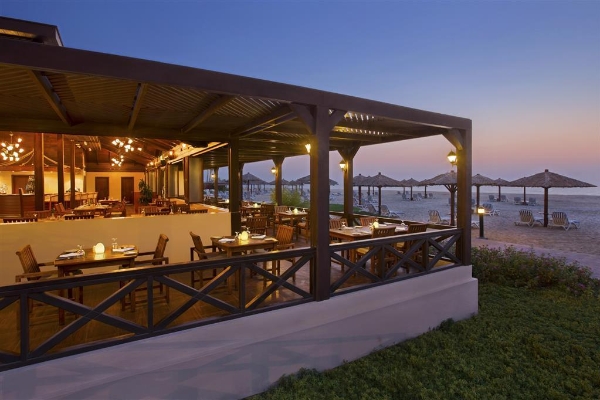 Hotel Hilton Al Hamra Beach Golf Resort